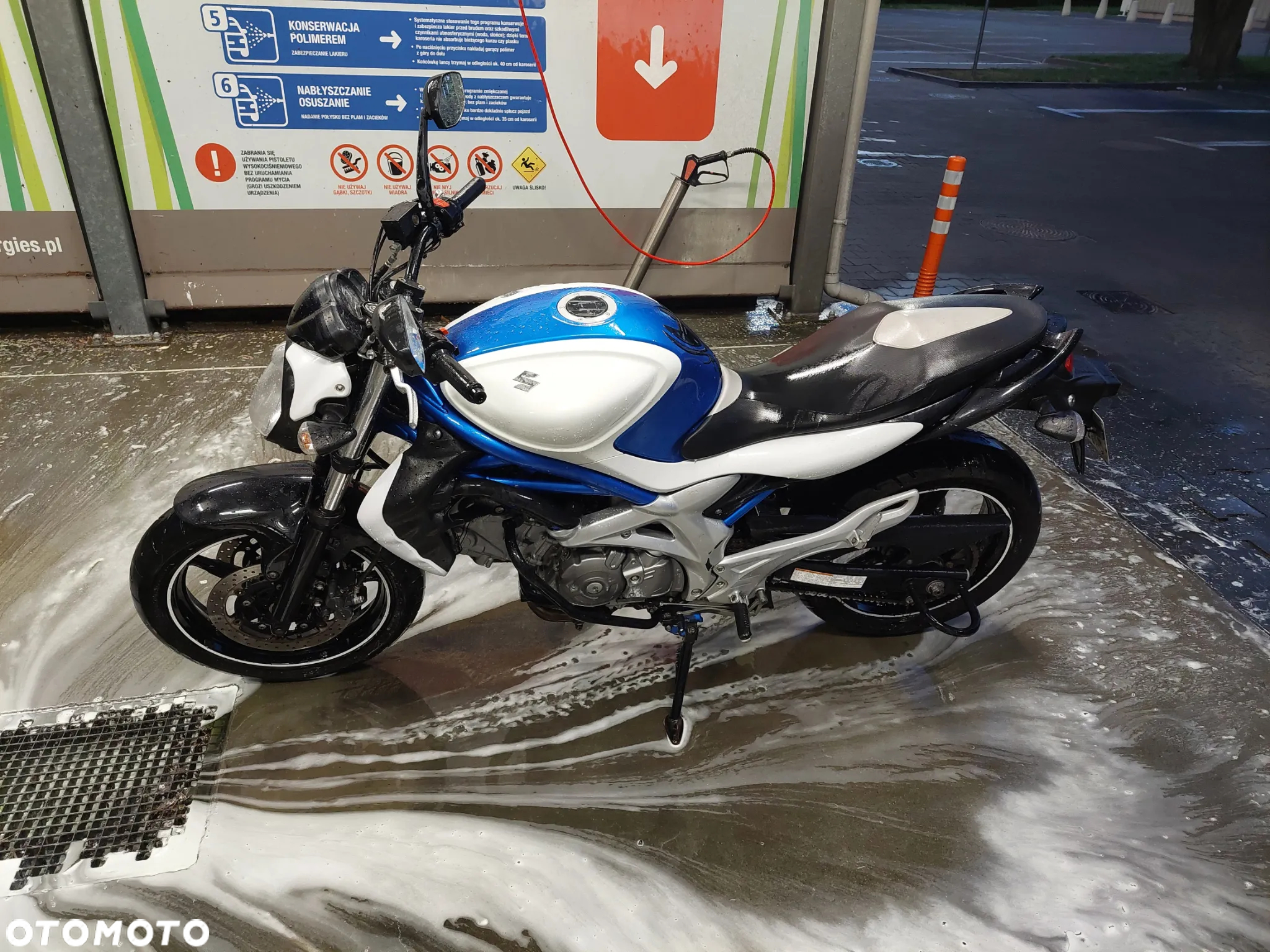 Suzuki Gladius - 5