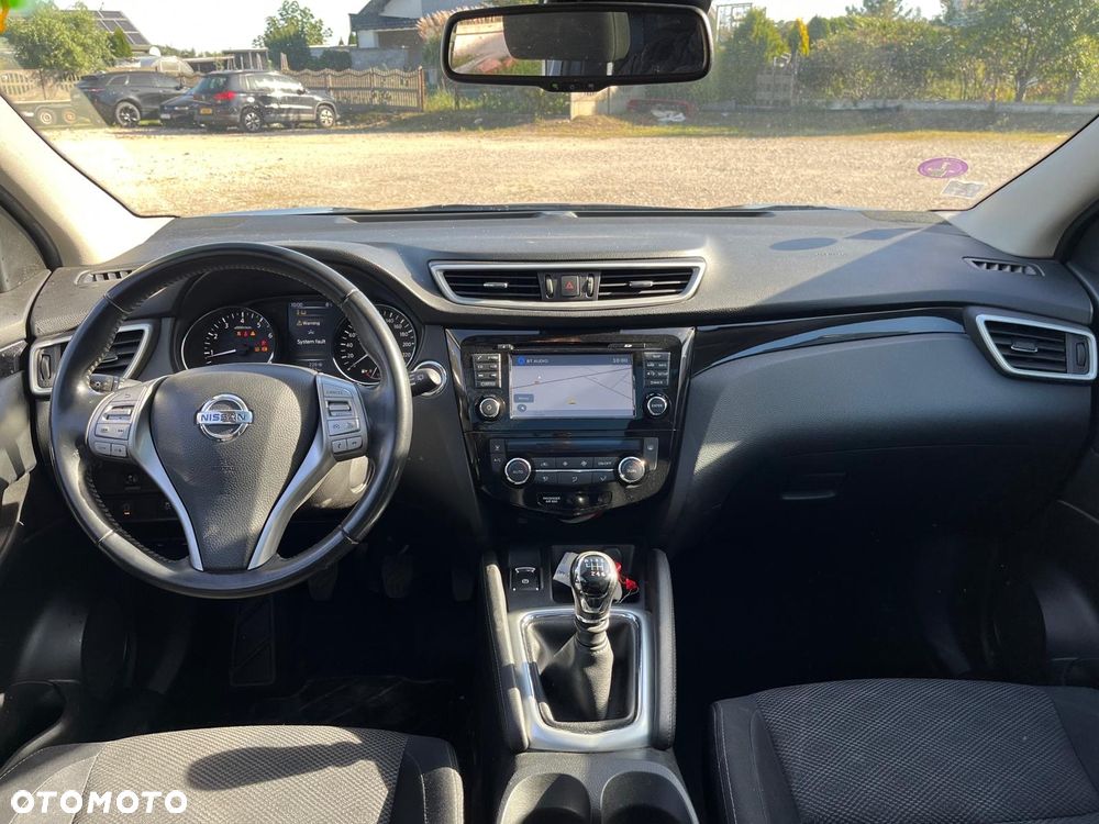 Nissan Qashqai 1.2 DIG-T N-Vision EU6 - 14