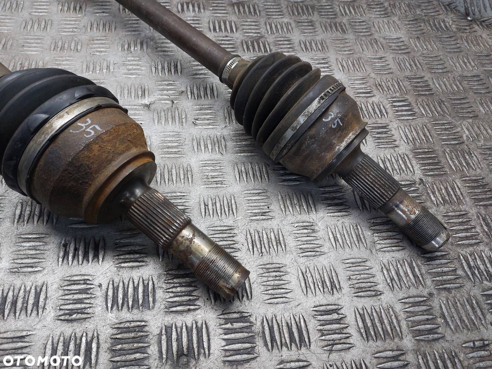 PÓŁOŚ LEWY PRZÓD + PRAWY PRZÓD 6B FIAT DUCATO III LIFT 2.3 D 504105912 - 2