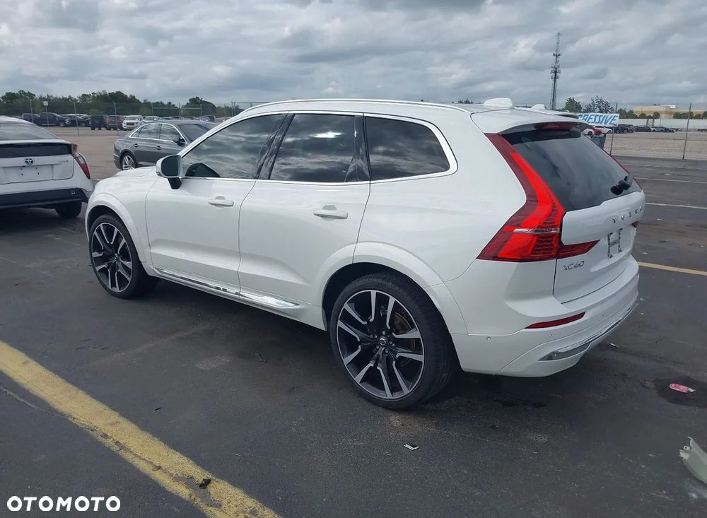 Volvo XC 60 B5 B AWD Core - 3