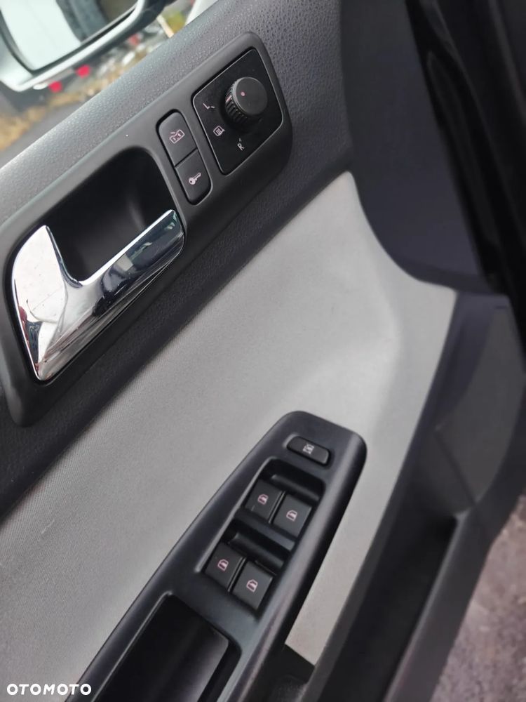 Volkswagen Polo Cross - 8