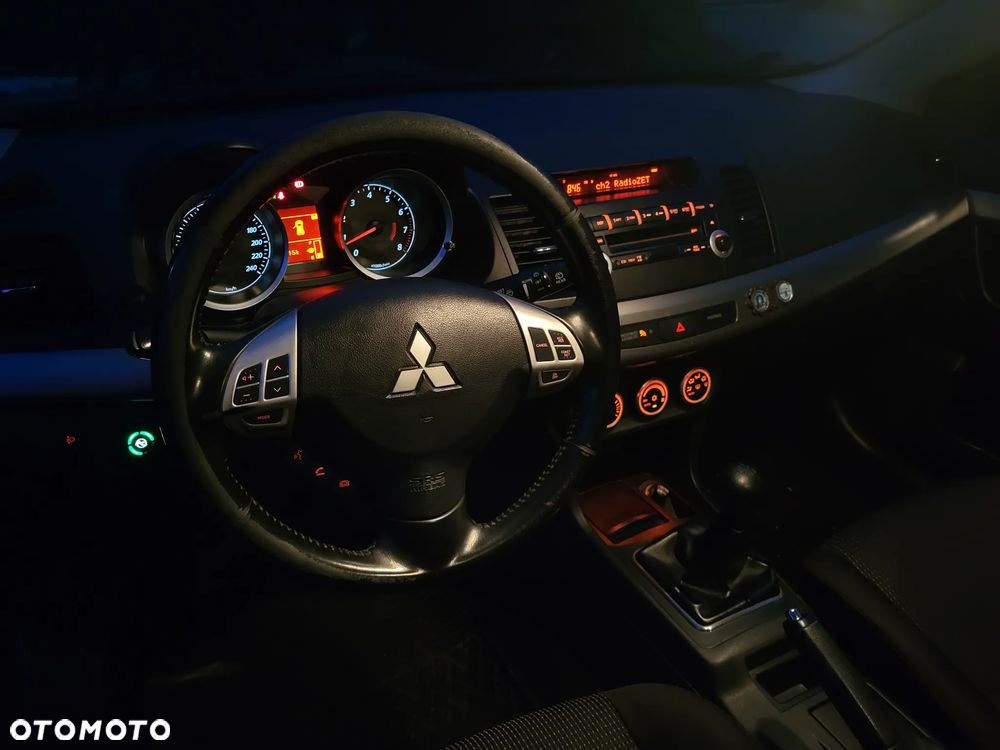 Mitsubishi Lancer 1.8 Intense LPG - 19