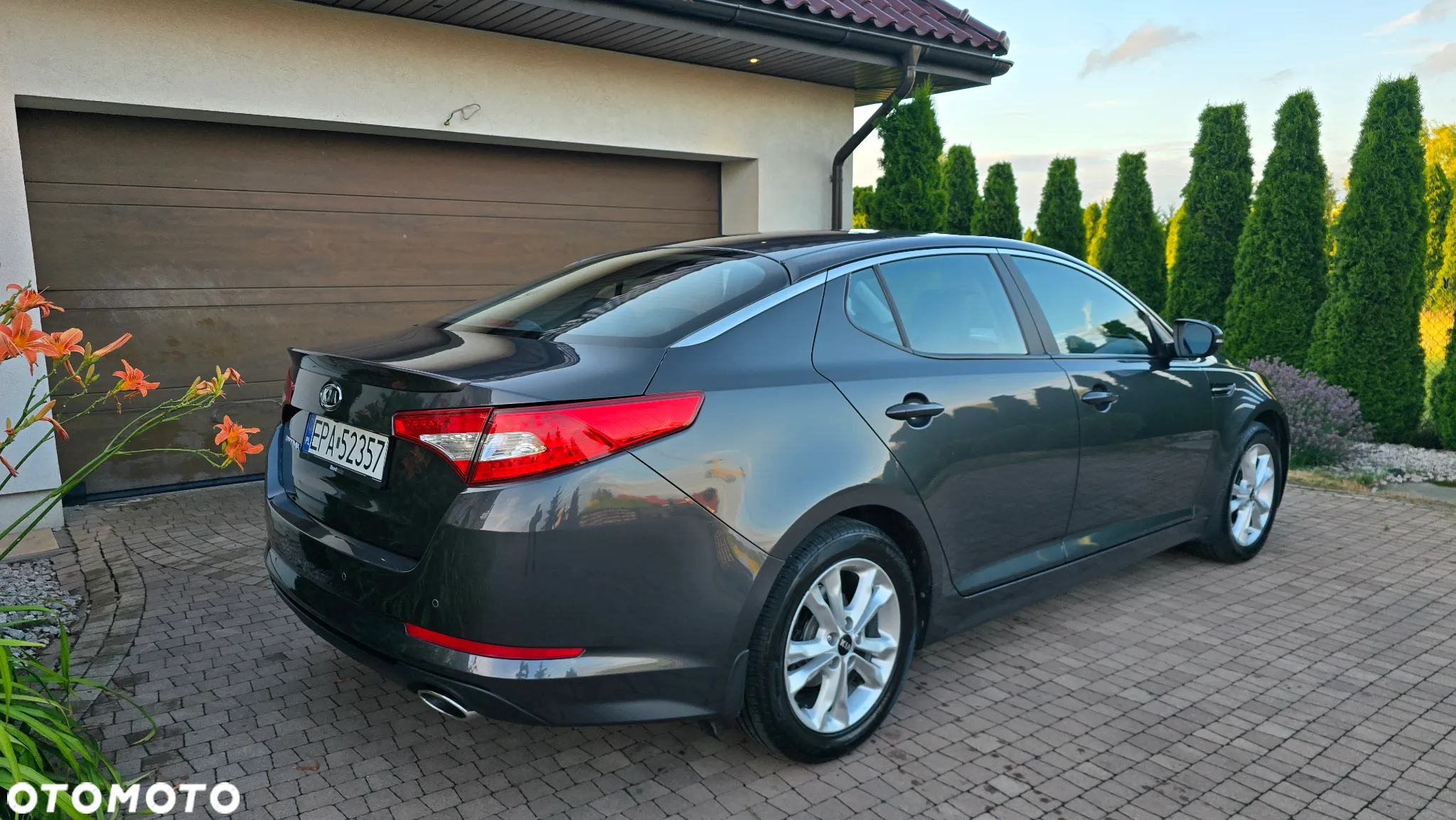 Kia Optima - 10