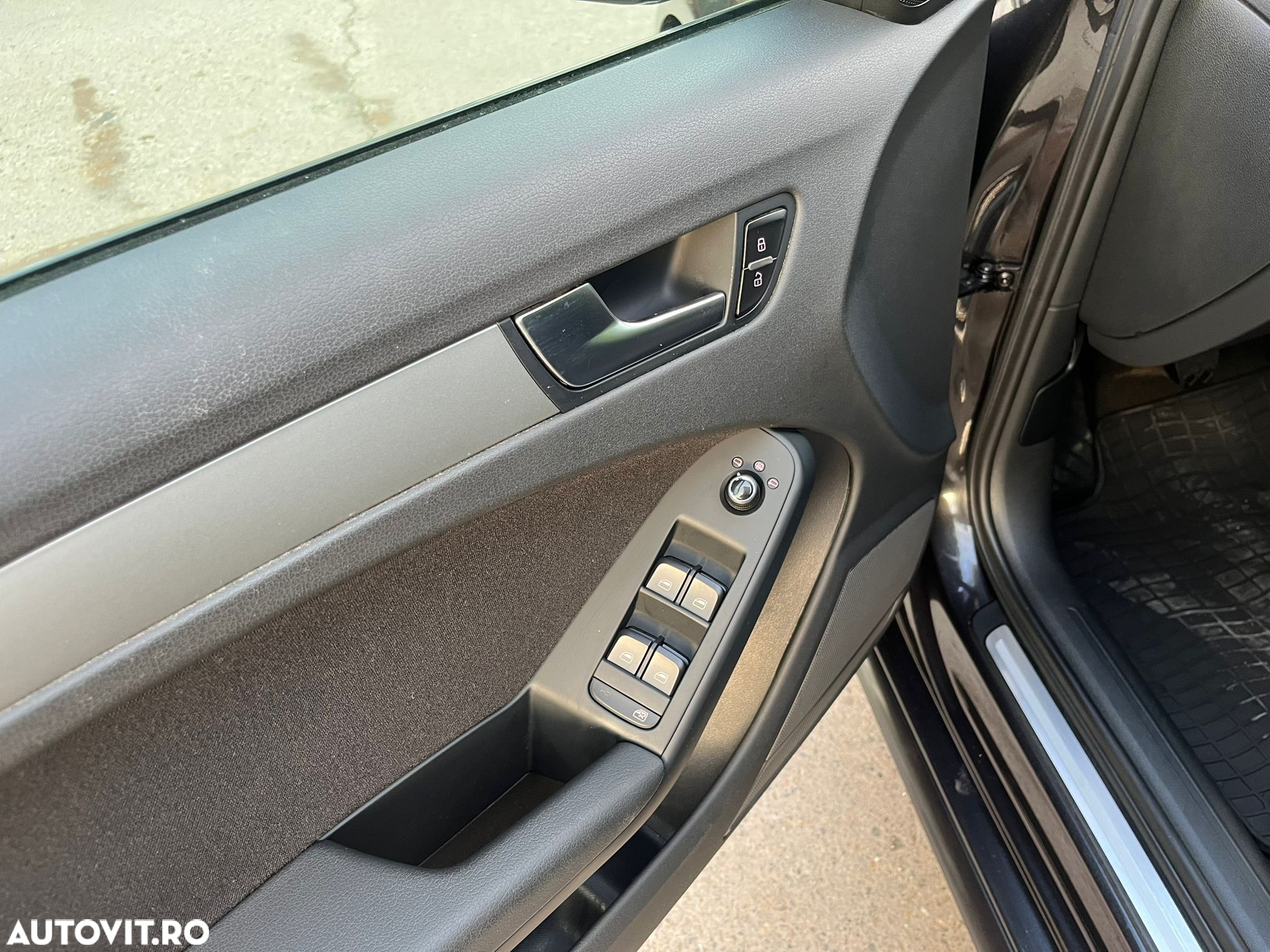 Audi A4 2.0 TDI Avant - 12