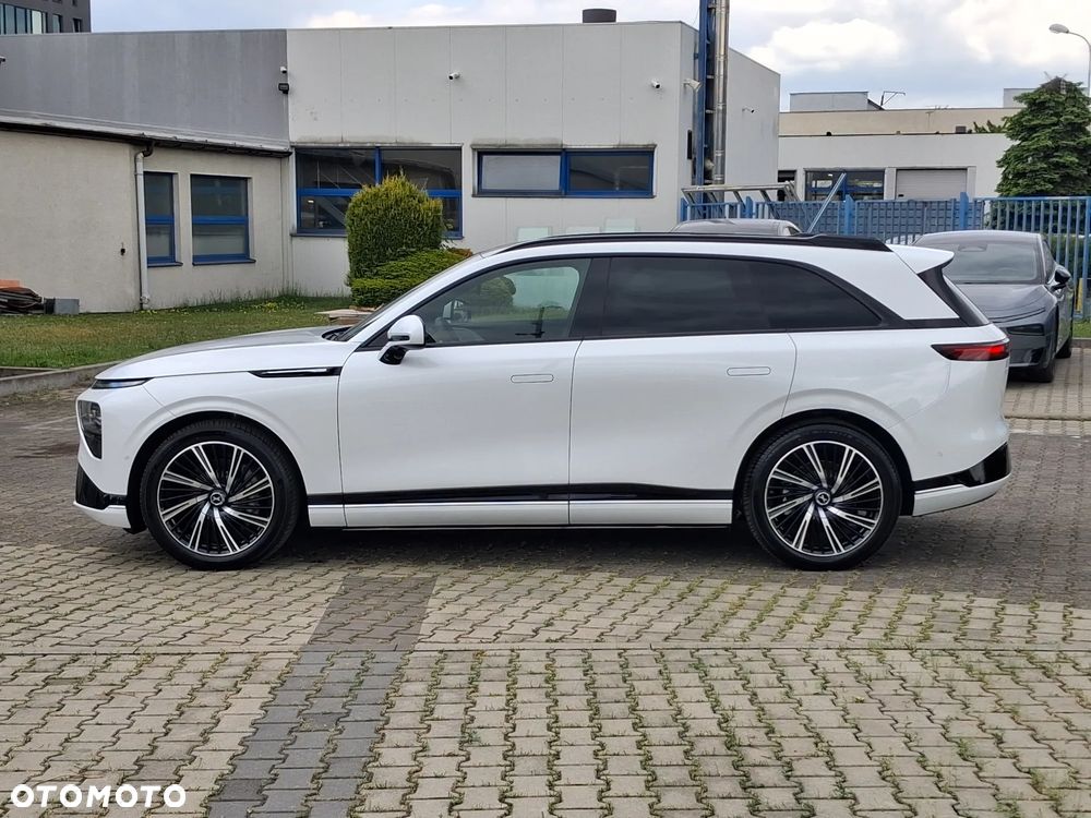 XPeng G9 94.6 kWh AWD Performance - 9