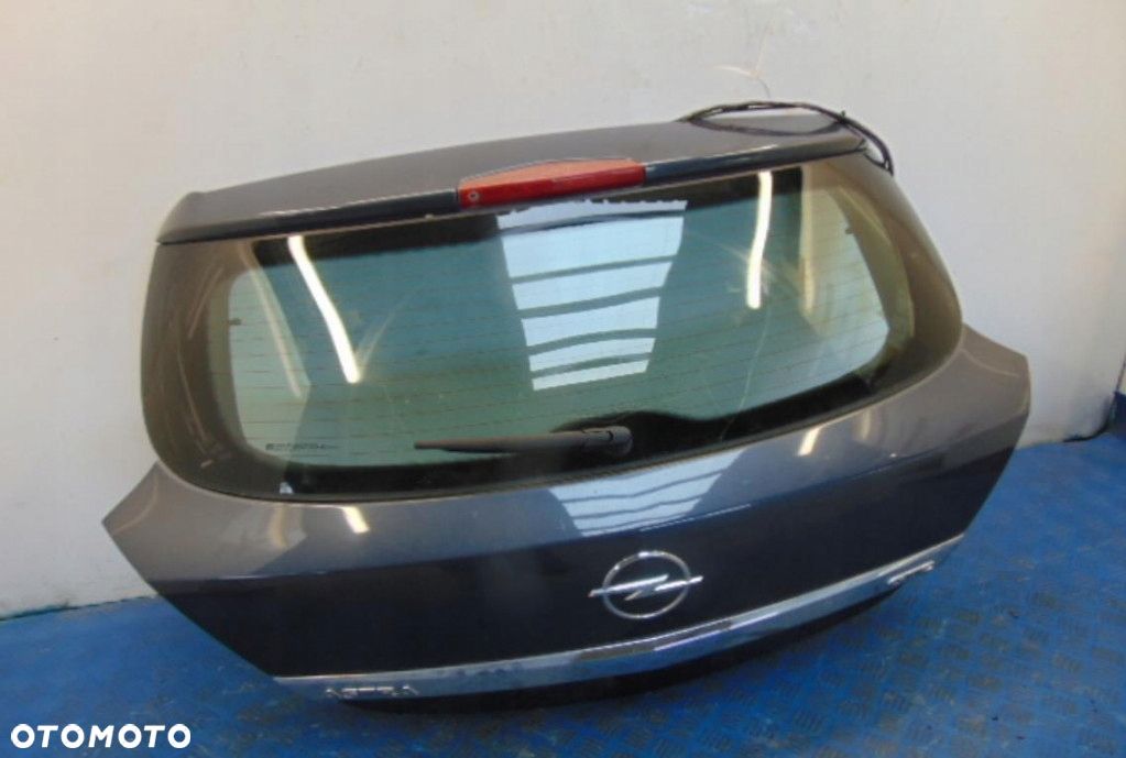 OPEL ASTRA H TYLNA KLAPA STAN WIDOCZNY NA ZDJĘCIU - 1