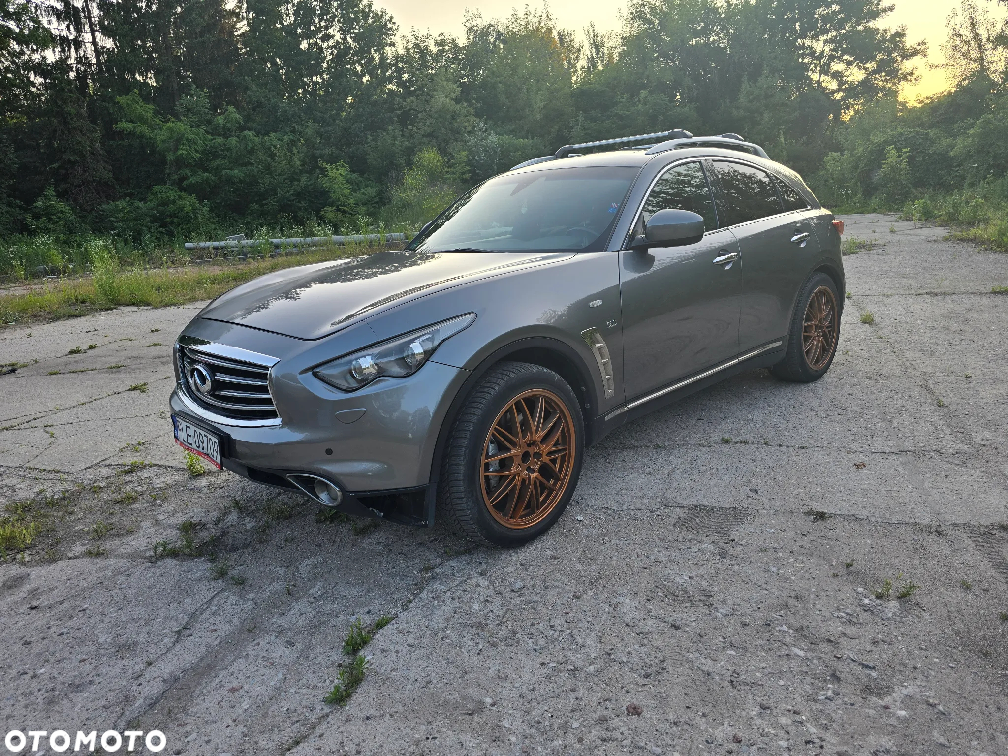 Infiniti QX70 5.0 AWD S Premium - 9