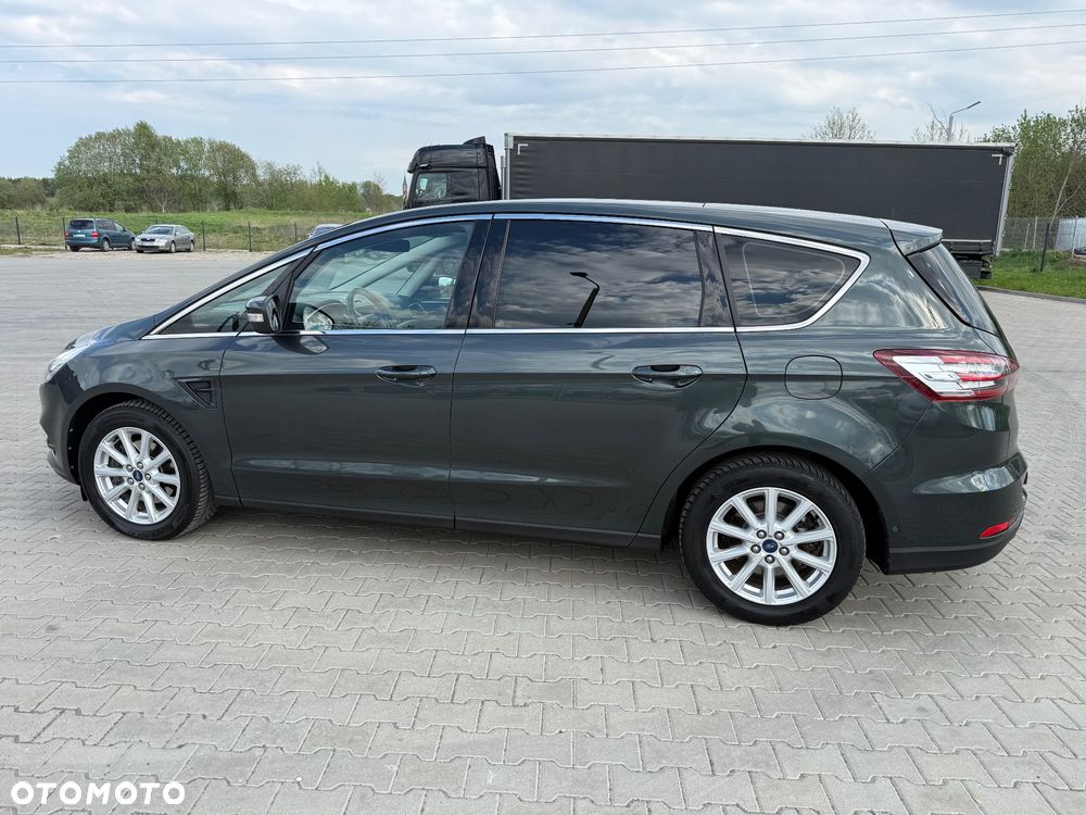 Ford S-Max 1.5 EcoBoost Titanium - 4