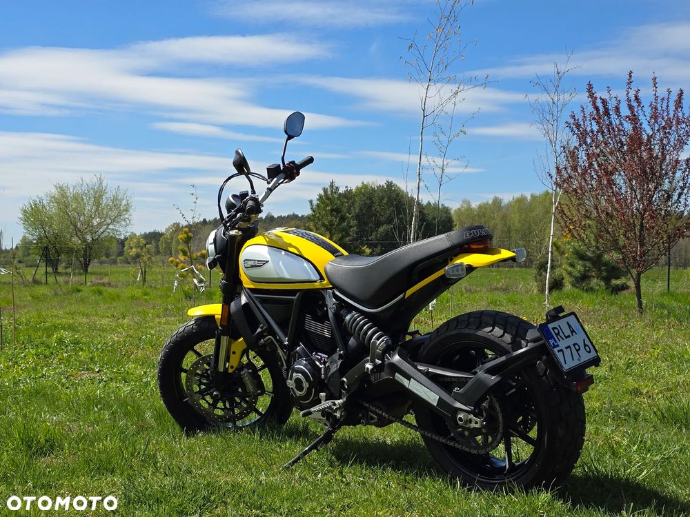 Ducati Scrambler - 13