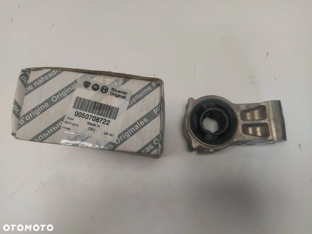 ALFA ROMEO 159 BRERA SPIDER TULEJA WAHACZA PRZÓD TYŁ PRAWY PRZEDNI - 2