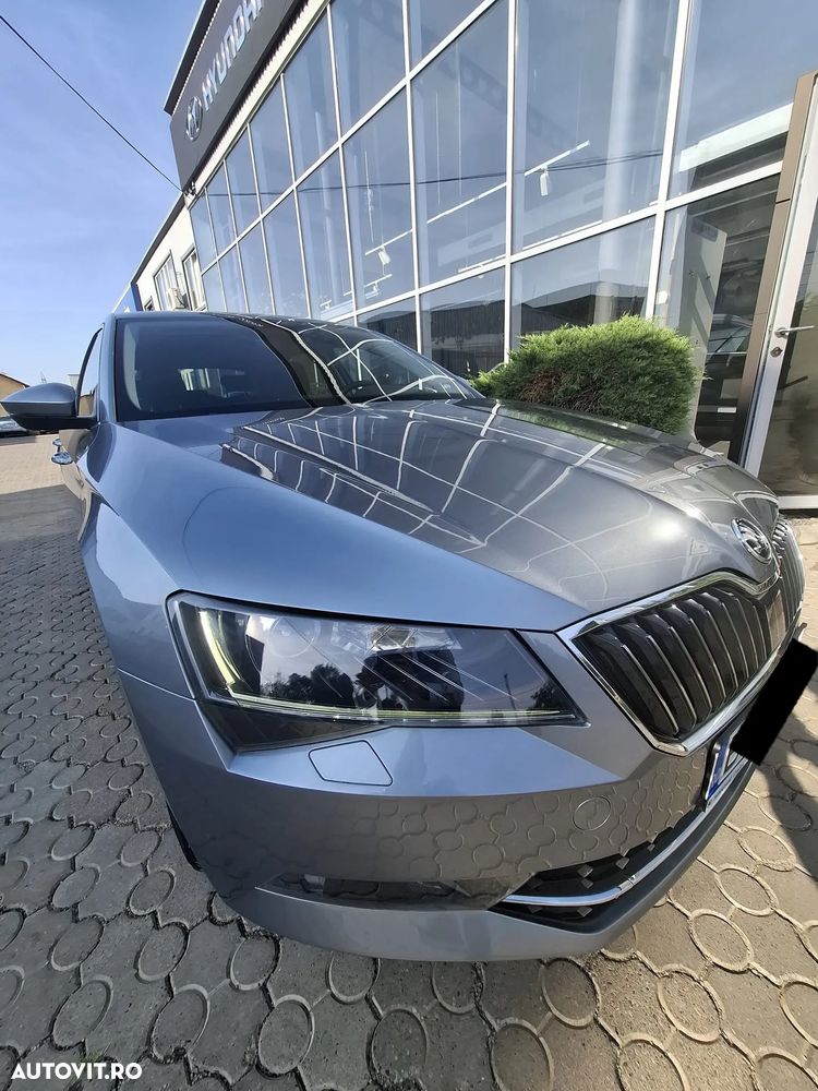 Skoda Superb 2.0 TDI DSG Style - 4