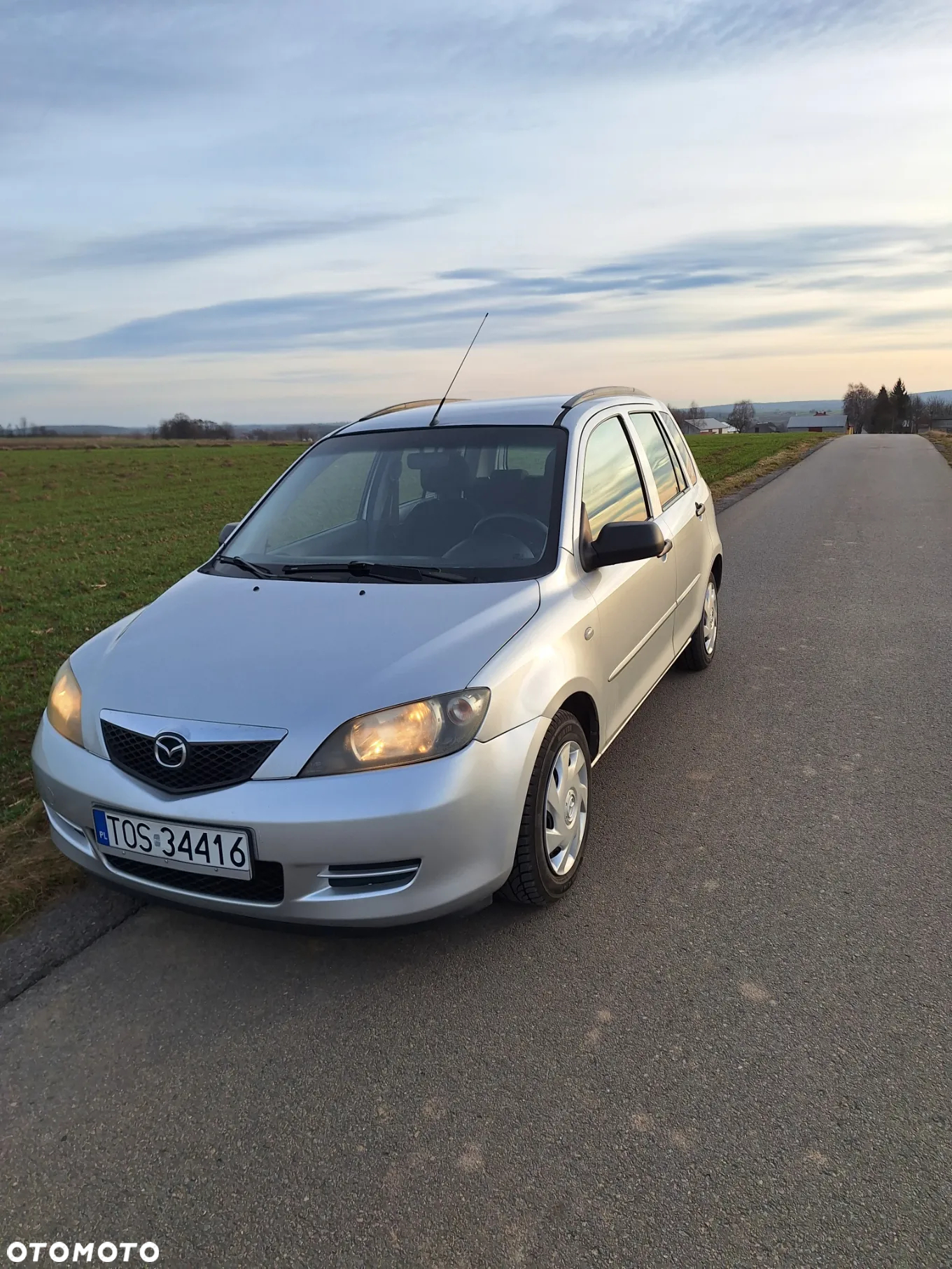 Mazda 2 - 7