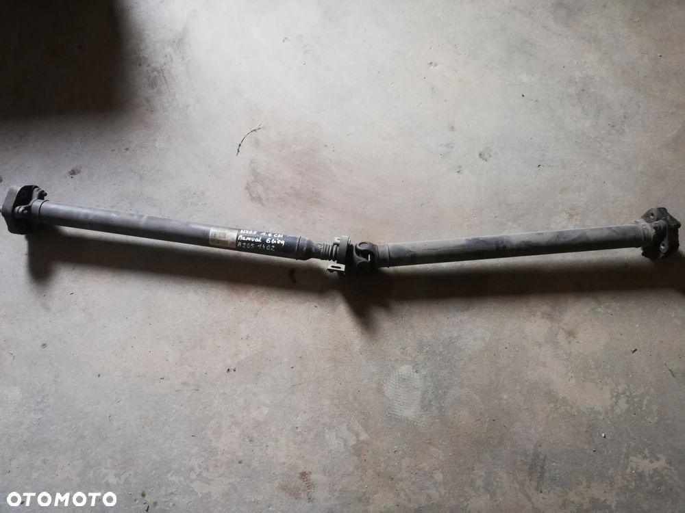 MERCEDES W205 1.6 CDI wał napędowy A2054101402