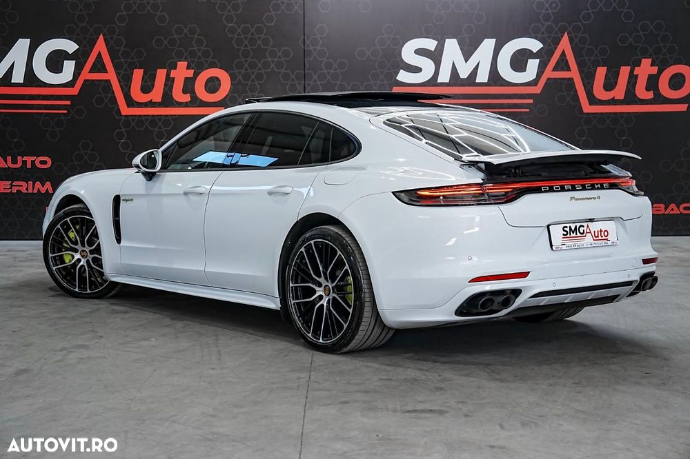 Porsche Panamera 4 E-Hybrid Platinum Edition - 5
