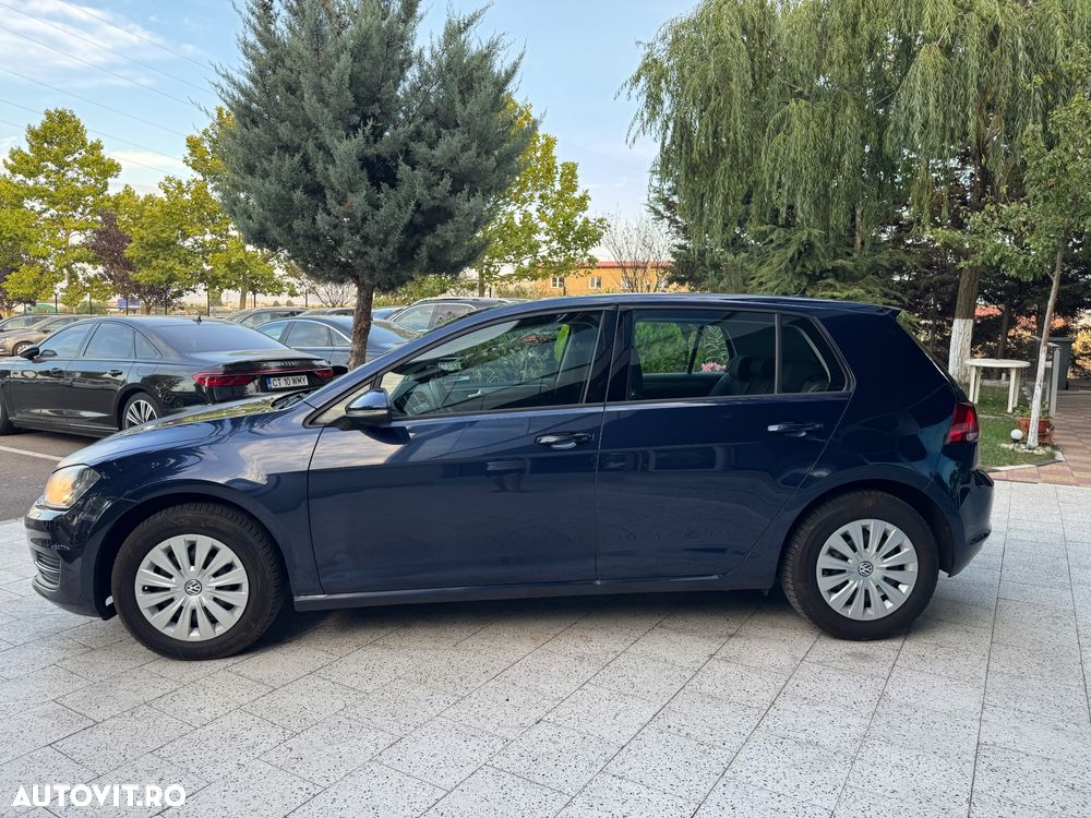 Volkswagen Golf 1.6 TDI BMT Highline - 11