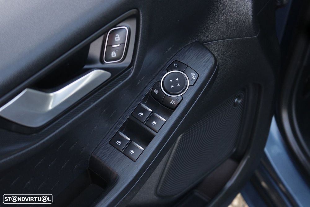 Ford Kuga 2.5 PHEV ST-Line X - 35