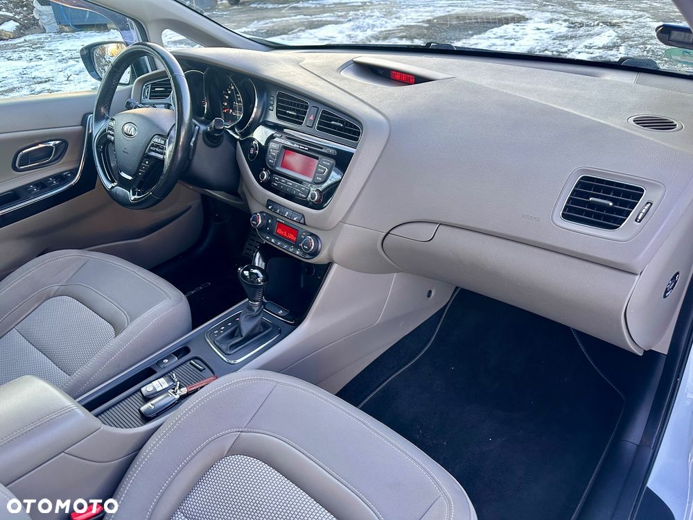 Kia Ceed 1.6 GDI DCT Platinum Edition - 29