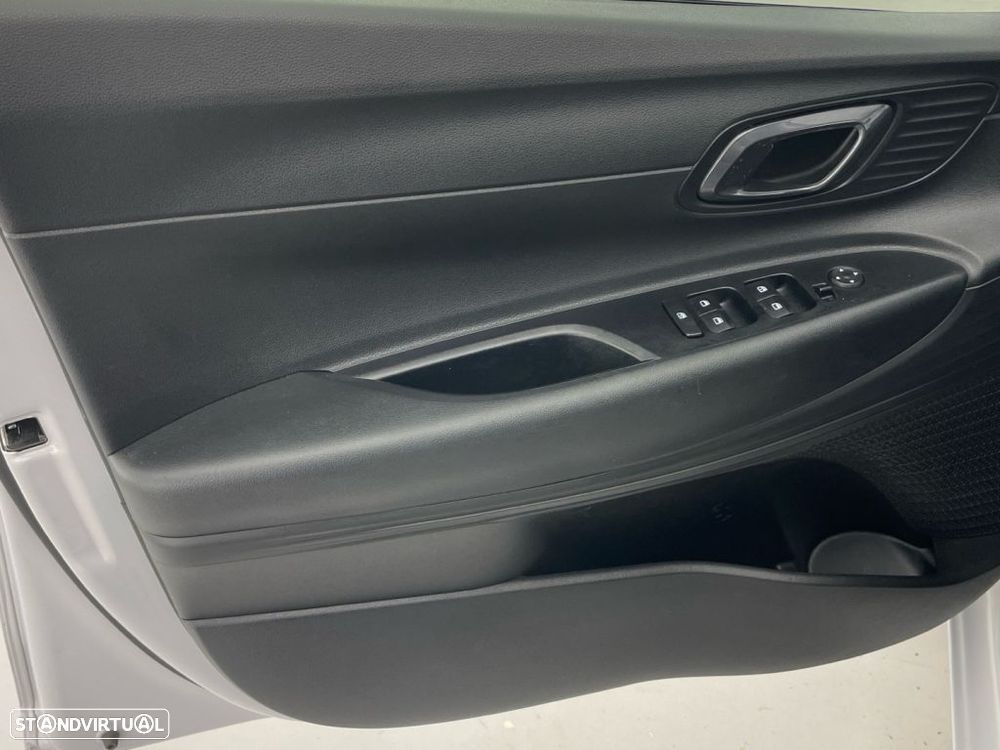 Hyundai i20 1.2 MPi Comfort - 17