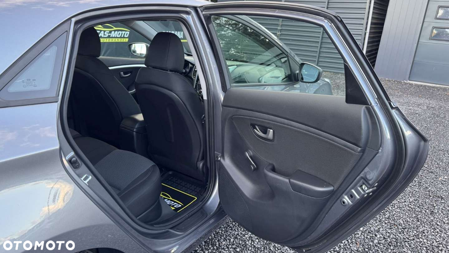 Hyundai i30 - 28