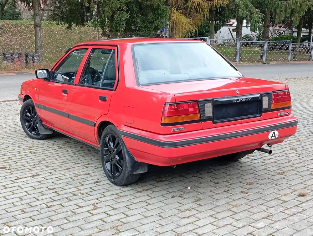 Nissan Sunny - 8