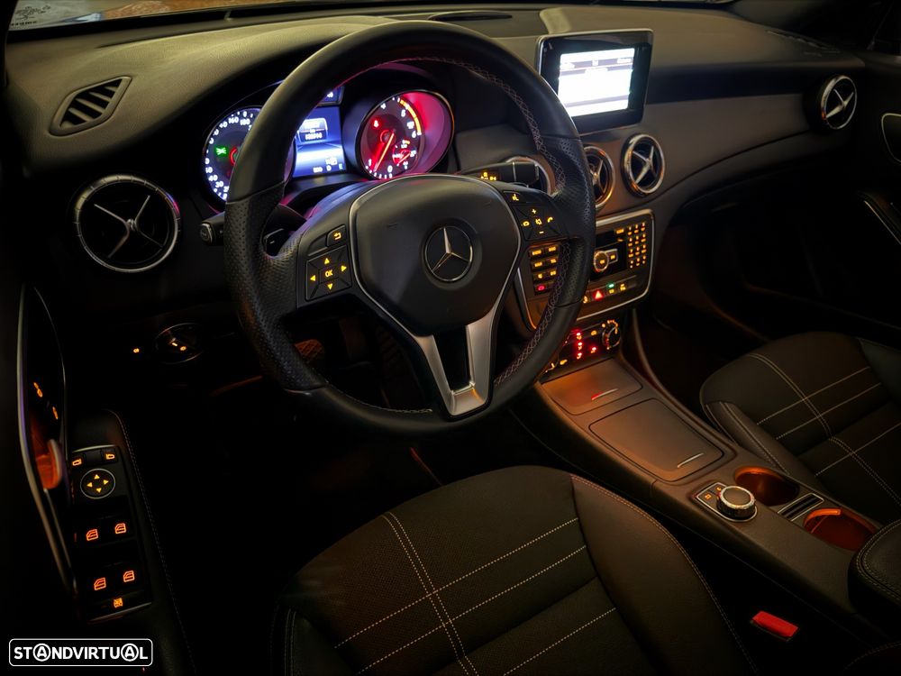 Mercedes-Benz CLA 220 CDi Urban Aut. - 37