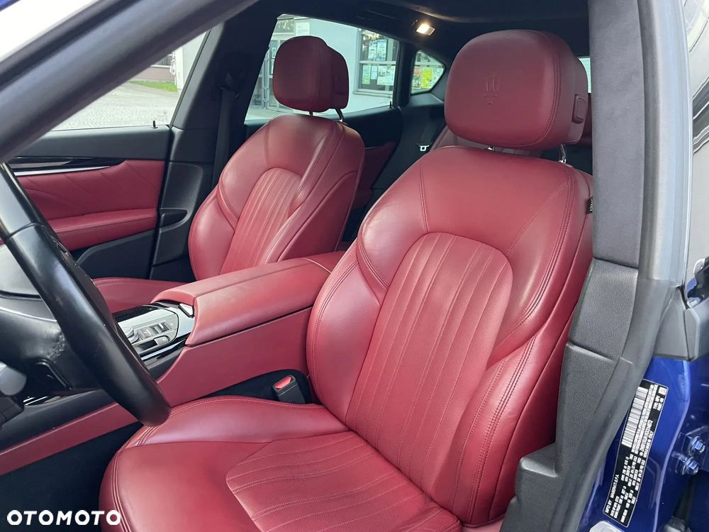 Maserati Levante S Q4 - 12