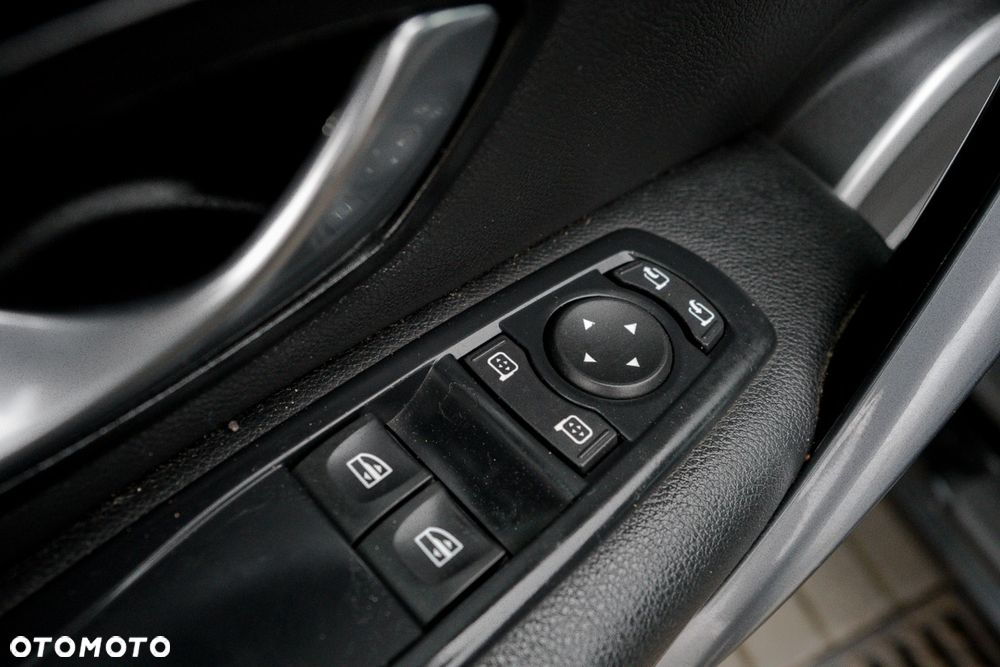 Renault Megane 2.0 16V TCE GT - 12