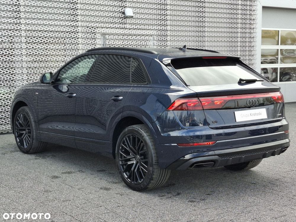 Audi Q8 - 7