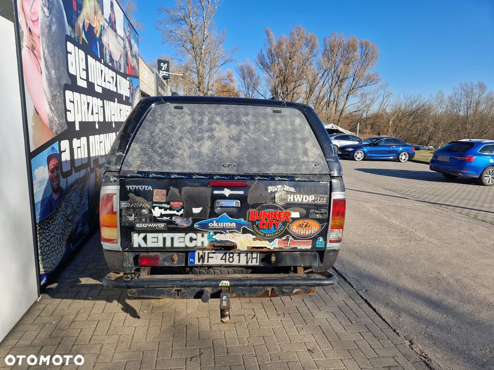 Toyota Hilux - 6
