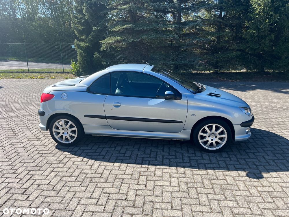Peugeot 206 CC 2.0 - 11