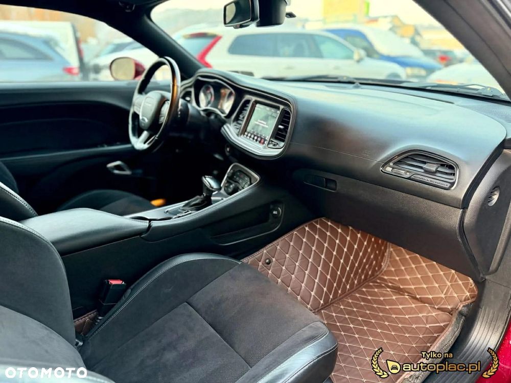 Dodge Challenger 3.6 GT AWD - 15