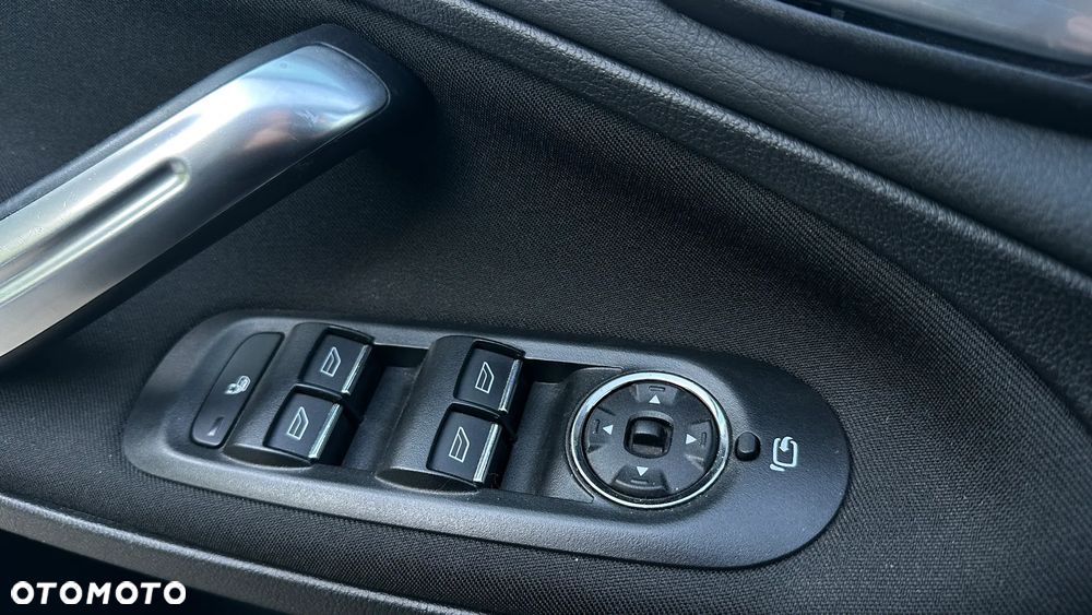 Ford S-Max - 10