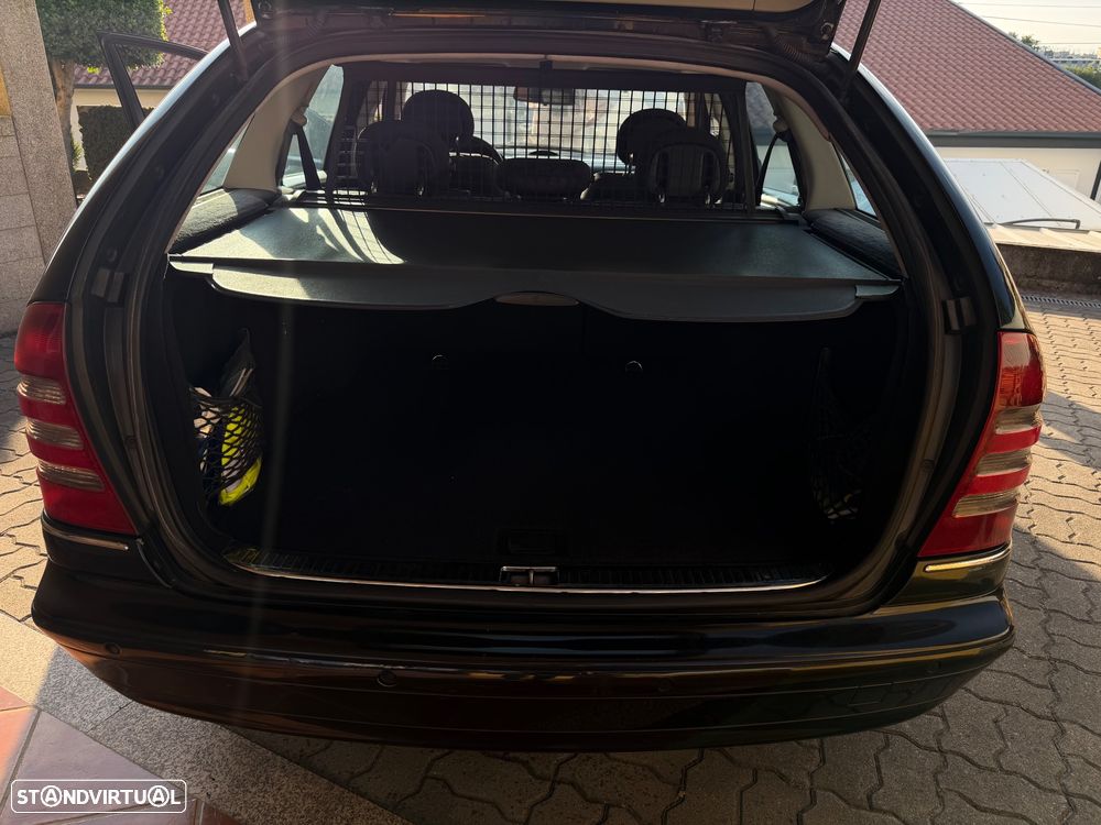 Mercedes-Benz C 220 - 15
