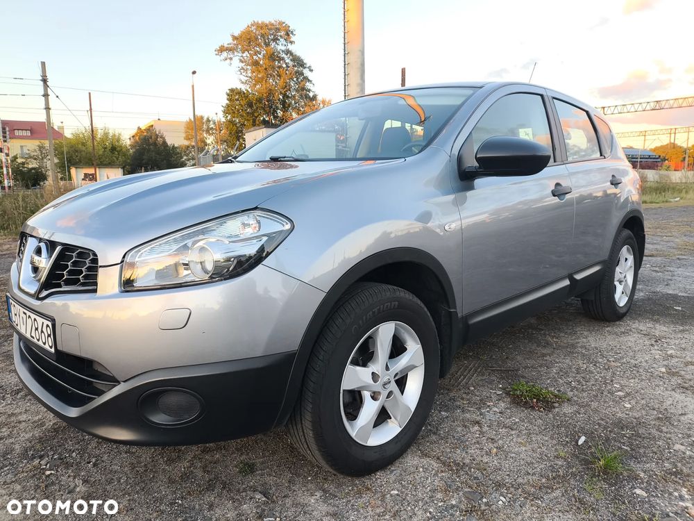 Nissan Qashqai 1.6 visia - 1