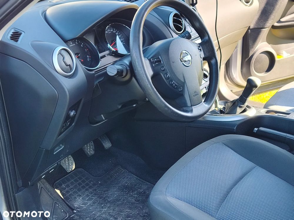 Nissan Qashqai 2011 photo 5