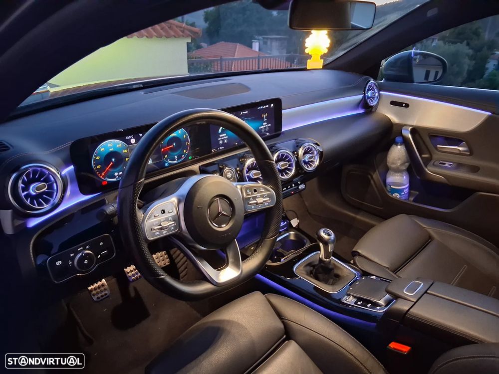 Mercedes-Benz A 200 AMG Line - 18