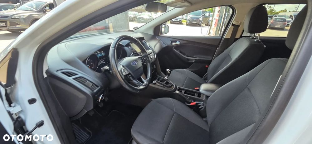 Ford Focus 1.5 TDCi DPF Start-Stopp-System Titanium - 31