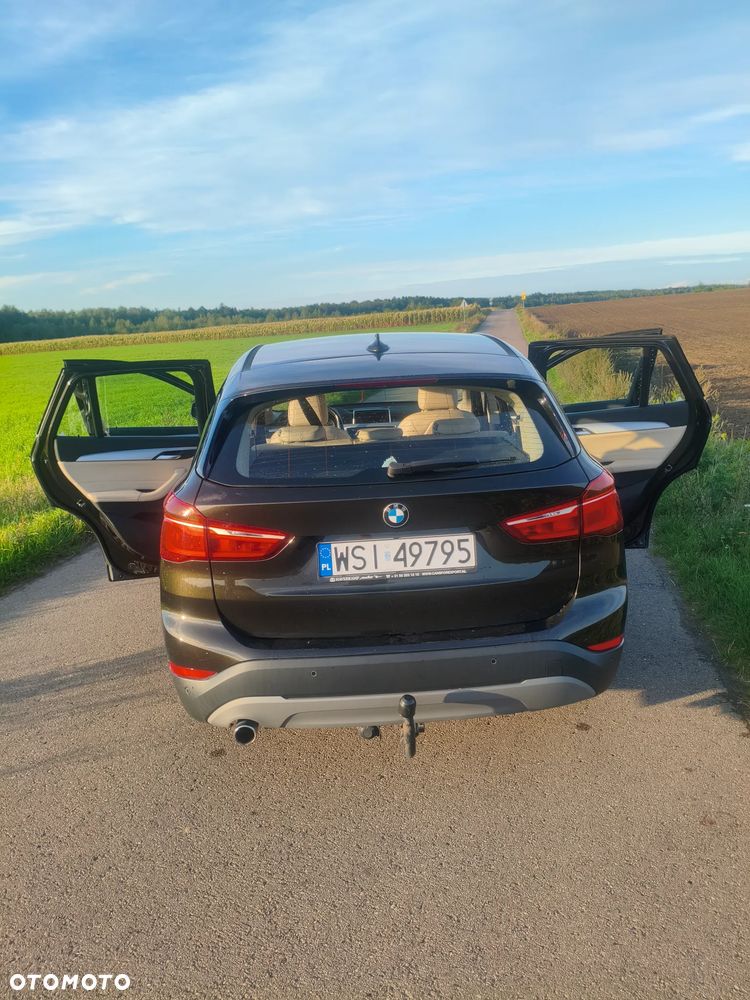 BMW X1 sDrive18d Sport Line - 15