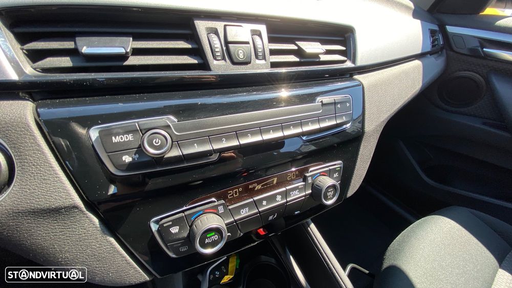 BMW X1 25 e xDrive Corporate Edition - 48