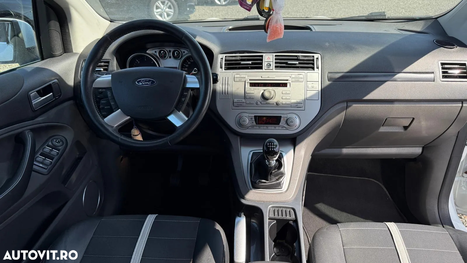 Ford Kuga - 7