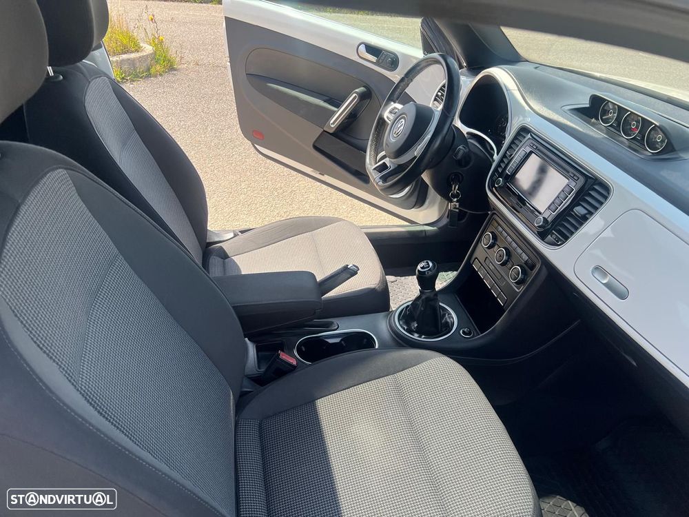 VW New Beetle 1.6 TDI DPF Fender Edition - 7