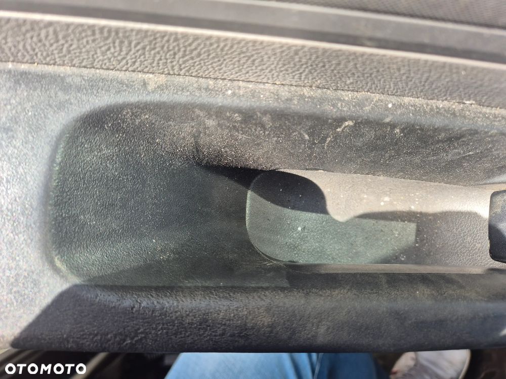 UCHWYT RĄCZKA PODŁOKIETNIK DRZWI LEWA DAF XF 106 EURO 6 - 5