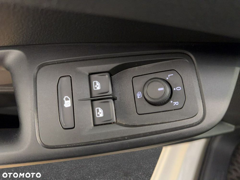 Volkswagen Caddy - 10