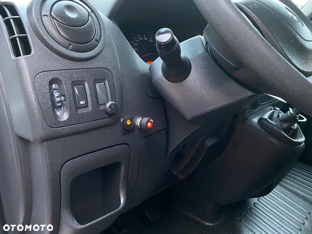 Renault Master L2 H2 warsztat mobilny zasilanie 230V - 24