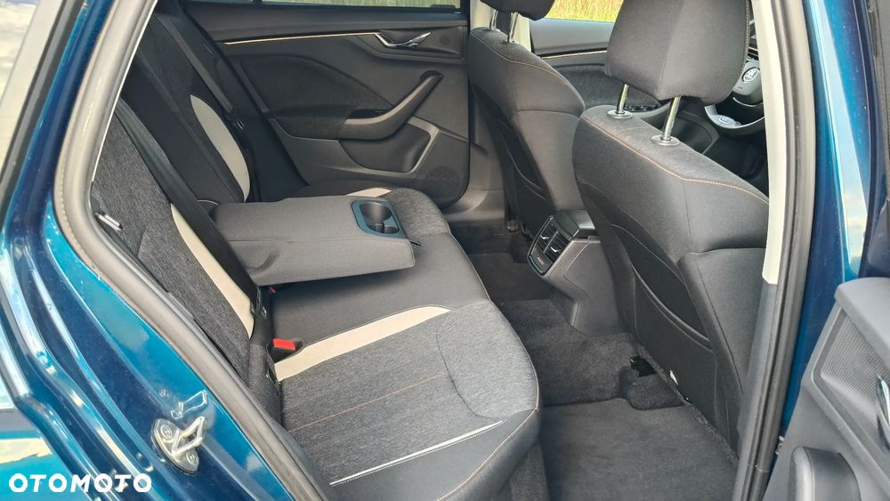 Skoda Scala ver-1-5-tsi-dsg-style - 17