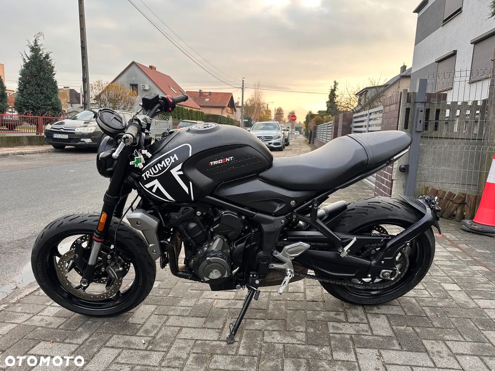 Triumph Trident - 8