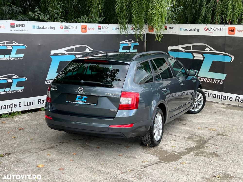 Skoda Octavia 2.0 TDI (Green tec) DSG Style - 28