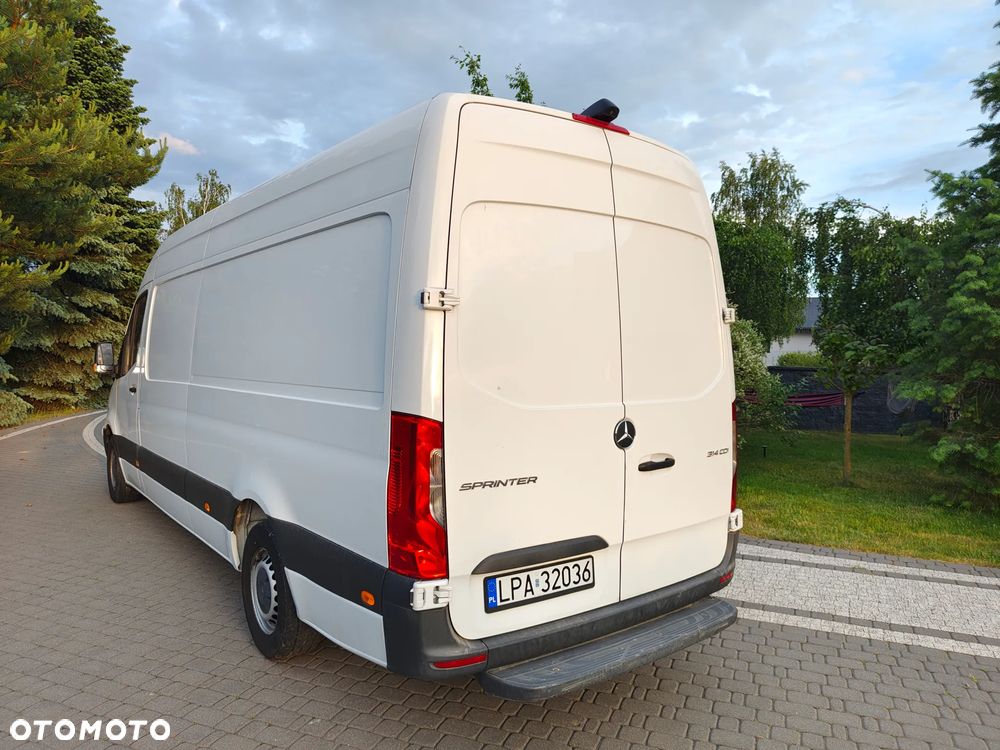 Mercedes-Benz sprinter - 2