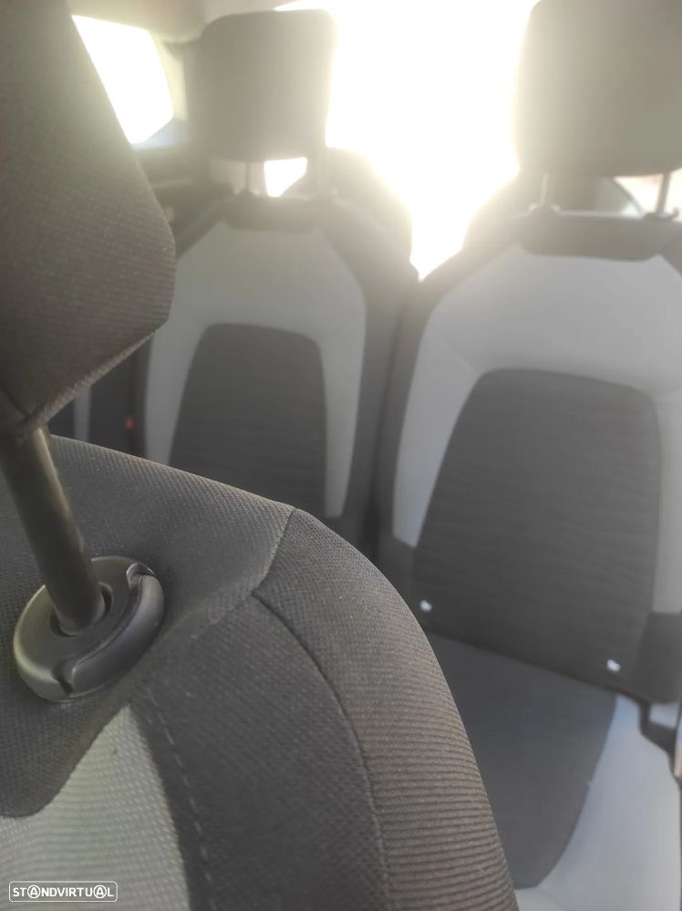 Citroën C4 Grand Picasso BlueHDi 120 EAT6 Exclusive - 14