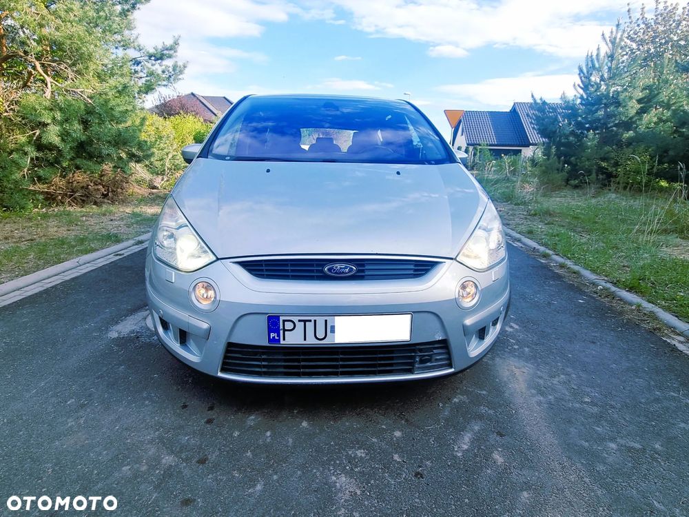 Ford S-Max - 15